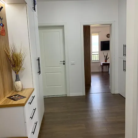 Romantic Penthouse With Mountains View Kashari