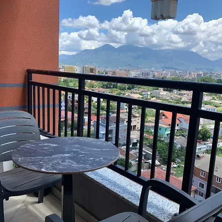 Lägenhet Romantic Penthouse With Mountains View Kashari